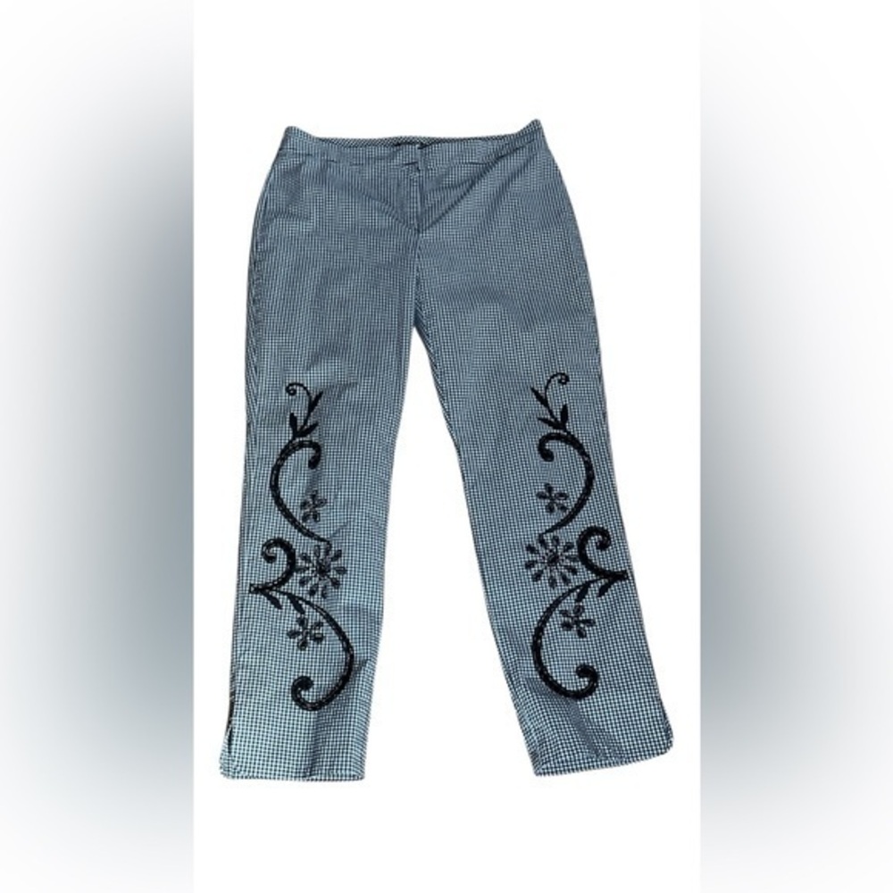 Nic & Zoe Sz 8 embroidered capris- Ankle pants